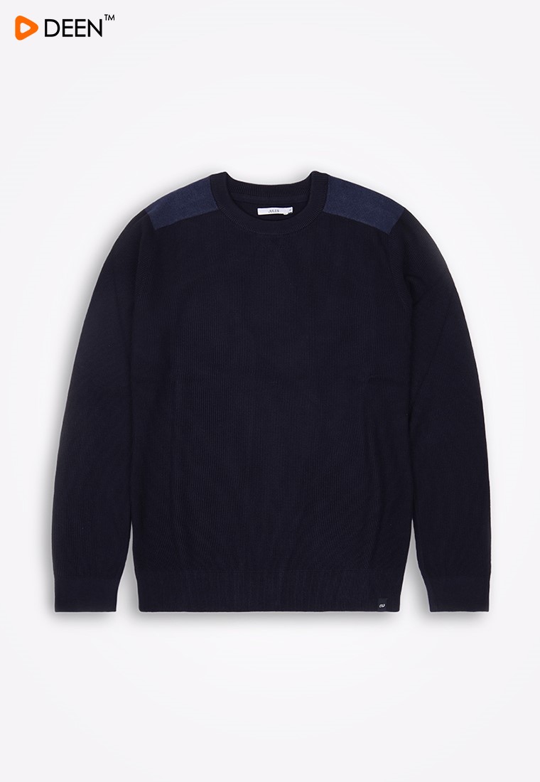 Black Sweater 15 08 01 2024 1