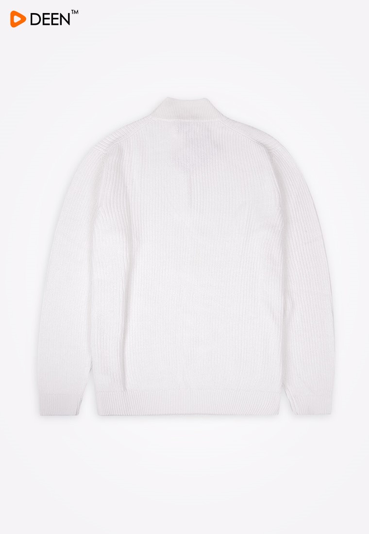 White Sweater 21 08 01 2024 2